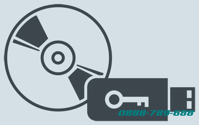 Ứng dụng khách SIMATIC WinCC cho phần mềm thời gian chạy Runtime GS V15.1 trong TIA Portal SW giấy phép đơn và tài liệu về khóa cấp phép DVD trên ổ đĩa flash USB